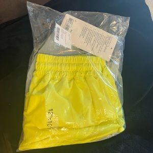 lululemon hotty hot shorts